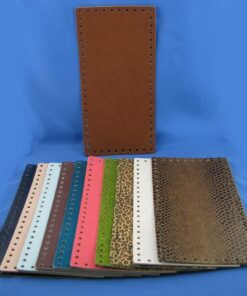 Fondi per borsa in pelle rettangolari artigianali ed esclusivi, disponibili in vari colori, prodotti da manifattura italiana. Misura 30x15 cm