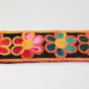 Passamaneria fiori in lana ricamata 3 cm Articolo venduto al metro. Inserire nella quantità i metri che si intendono acquistare